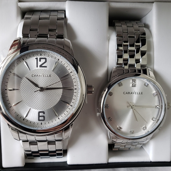 Carvelle New York His & Her Watches - Picture 4 of 7